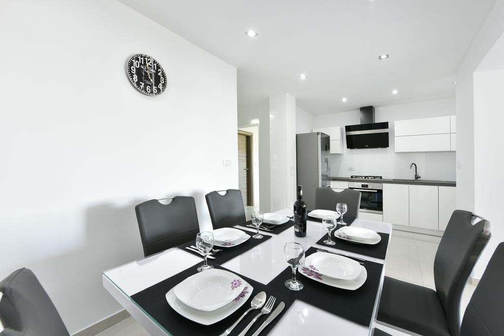 Apartman Kresan Sukosan Ngoại thất bức ảnh